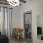 5 Terre Station Rooms